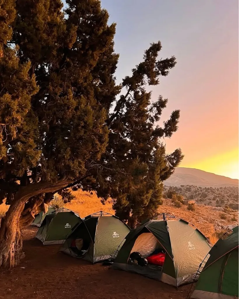 Camping and hiking al Jerd Al Aali Akkar photo 2