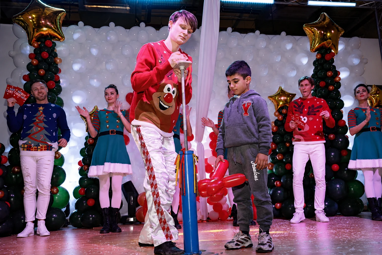 Balloons Wonderland, World Tour Christmas Edition - Season 2 photo 1