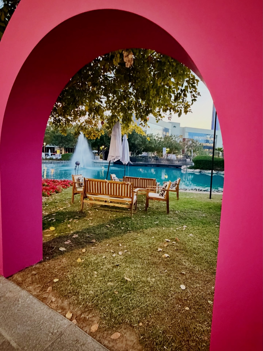 The pink arch by the fountain
